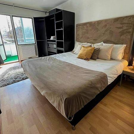 Cozy Apartment In The Entrance Of Sweden มัลเมอ ภายนอก รูปภาพ